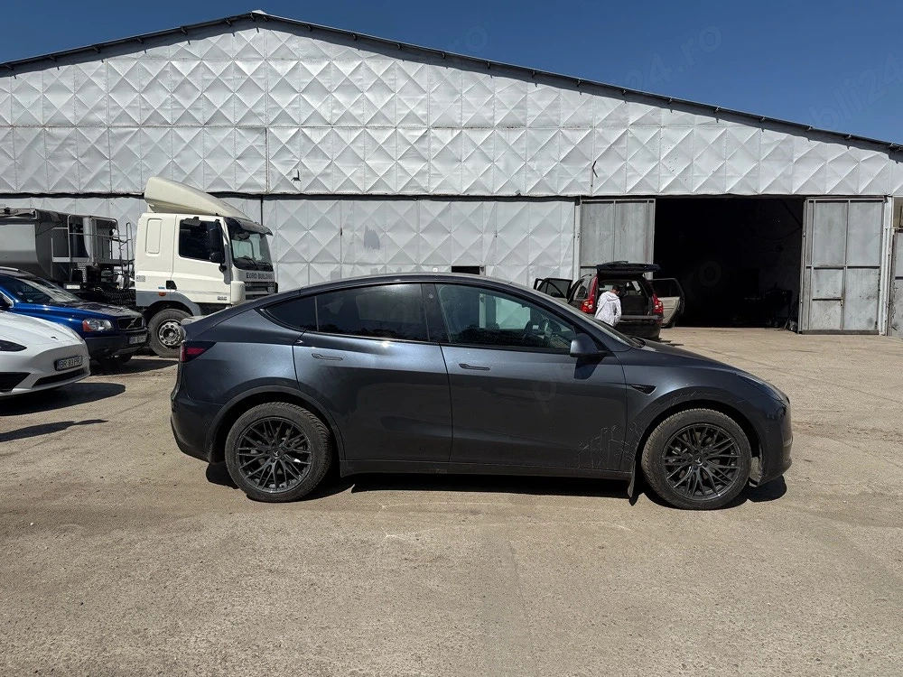 Tesla y Dual Motor Long Range 