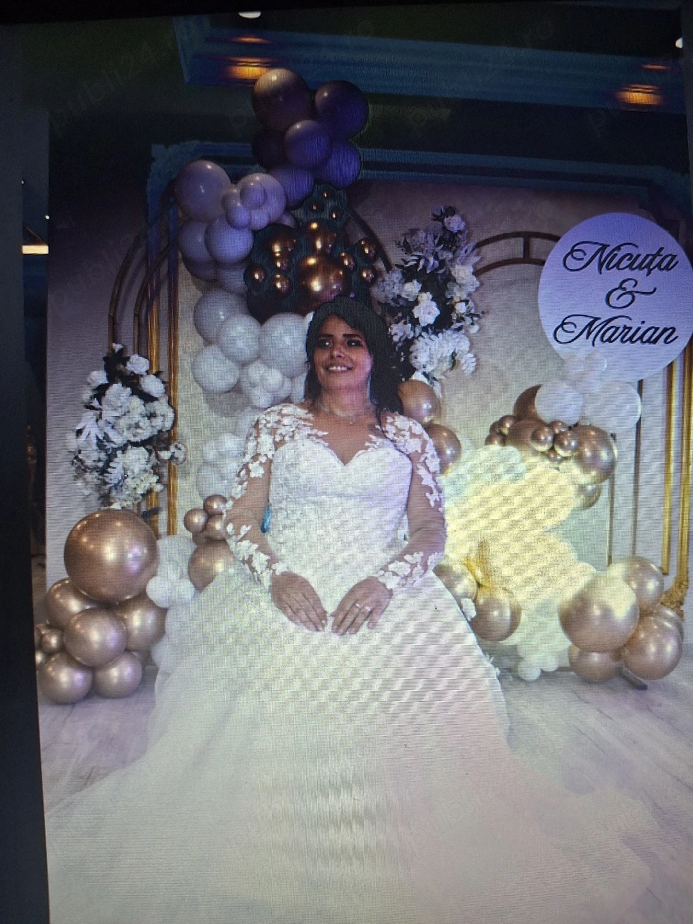 Vand rochie de mireasa 