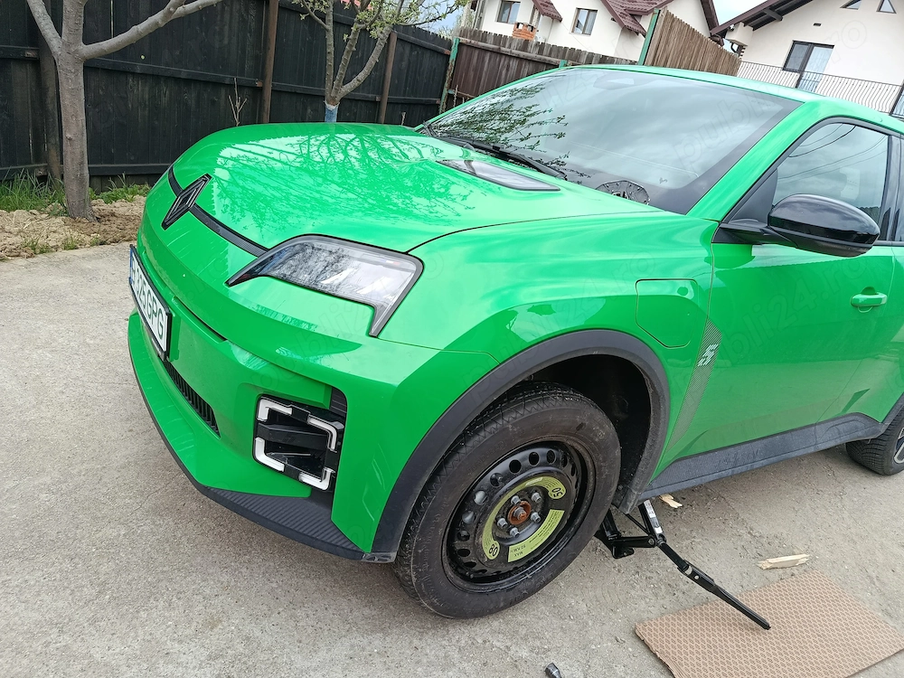 Roată rezervă slim Renault 5 2025 cu  roți R18