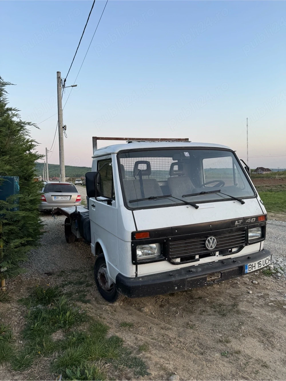 vand LT 40 detarat cat b transpot auto in acte