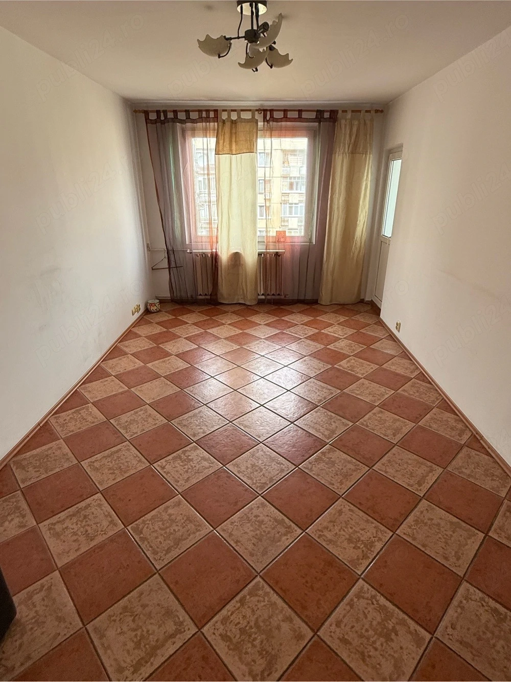 Vând apartament 2 camere, 51 mp, zona Lujerului, sector 6, Bucureşti-vânzare direct proprietar