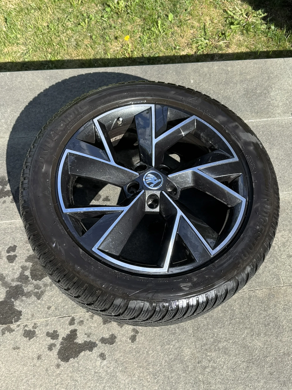 Set Jante si Cauciucuri de iarna 19'' Skoda Kodiaq 2023