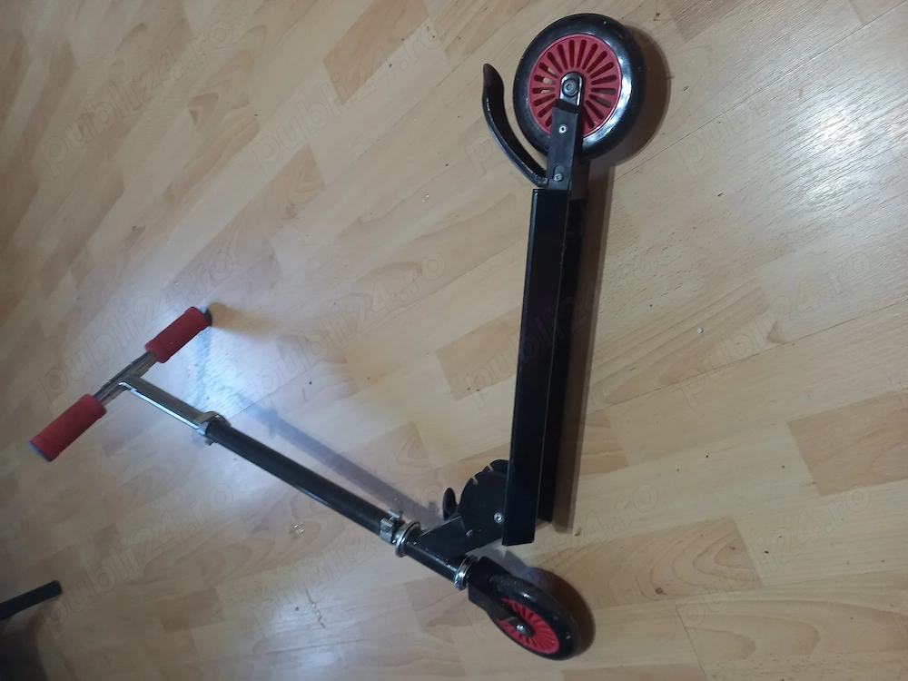 Triciclete, trotinete