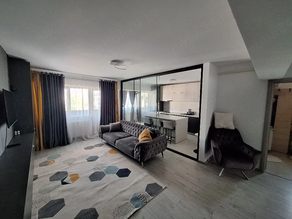 Apartament cu 2 camere de inchiriat (persoana fizica,  zona Tratoria Bulevard)
