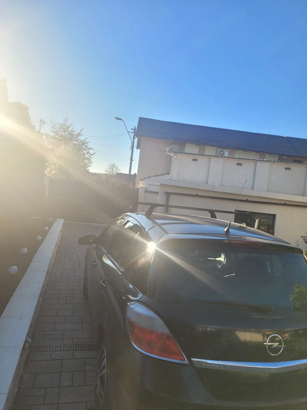 Vând Opel astra h 2004 