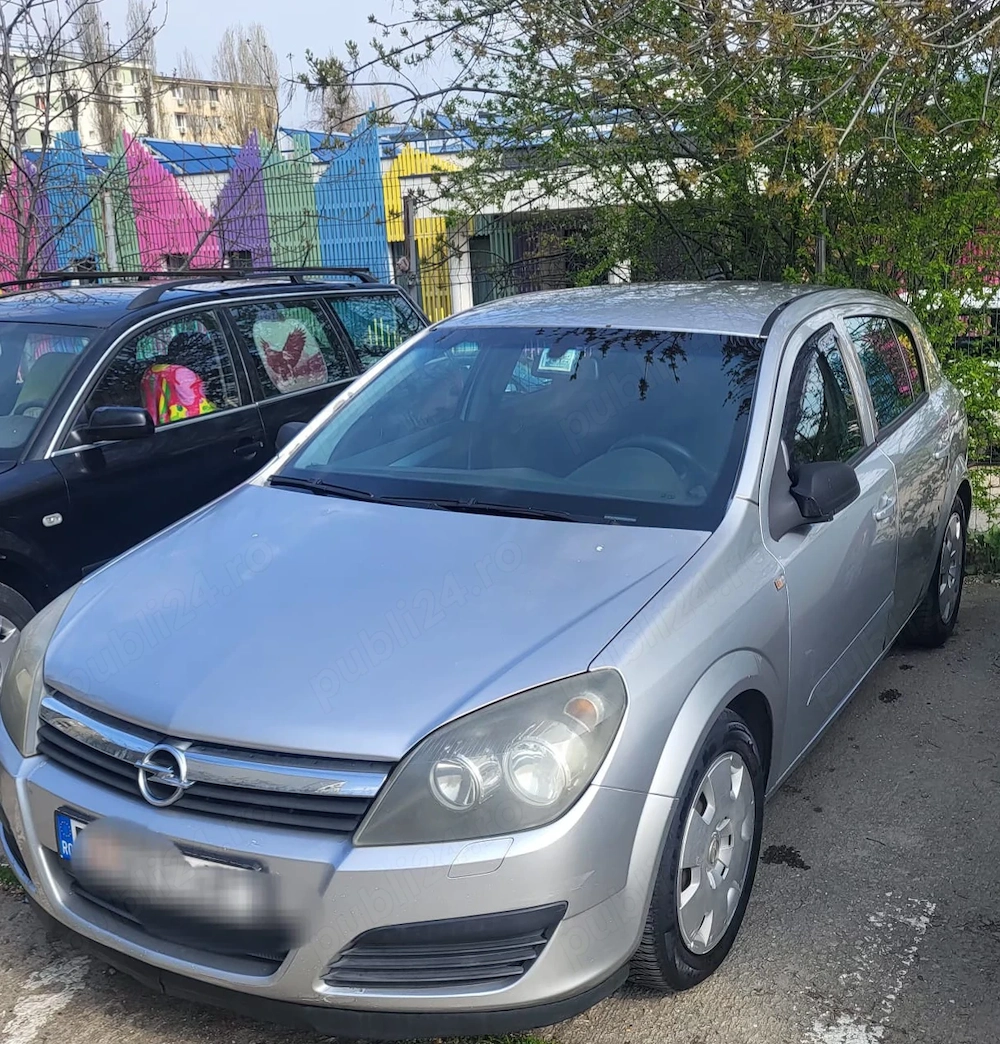 Opel Astra H 1.6 benzină 