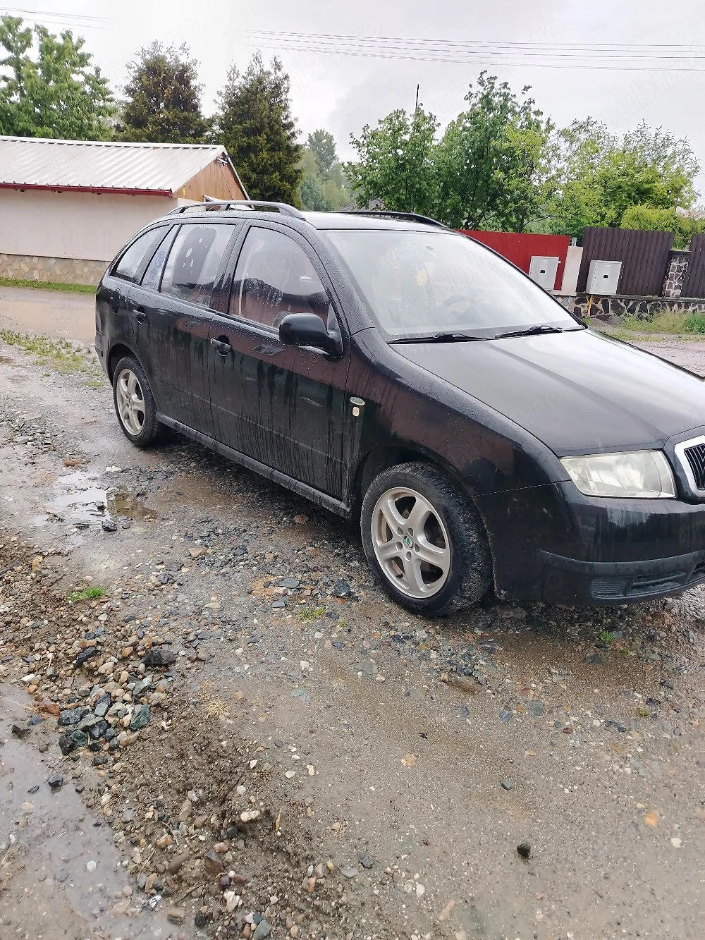 Vând Skoda Fabia 