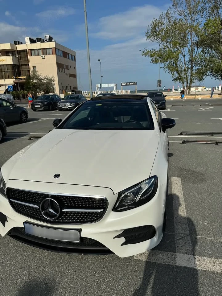 Mercedes-Benz AMG Line   E 220 Coupe 9G-TRONIC