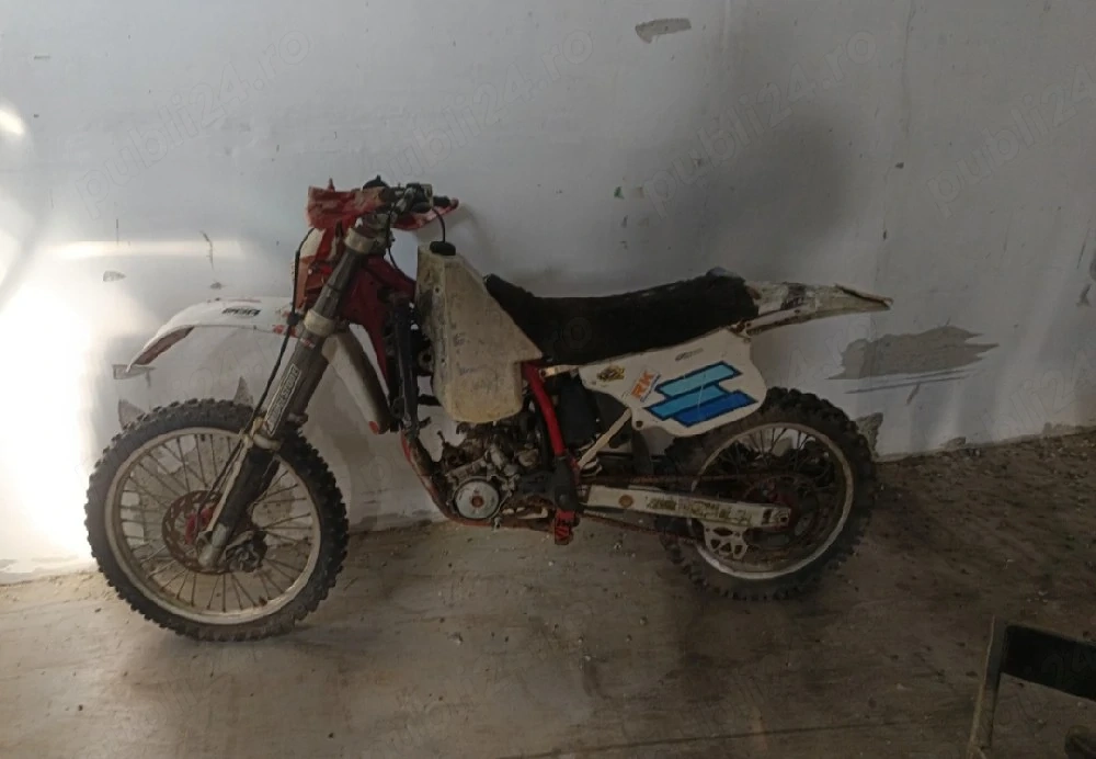 vand cross KTM 250cc 2 t 1000 e