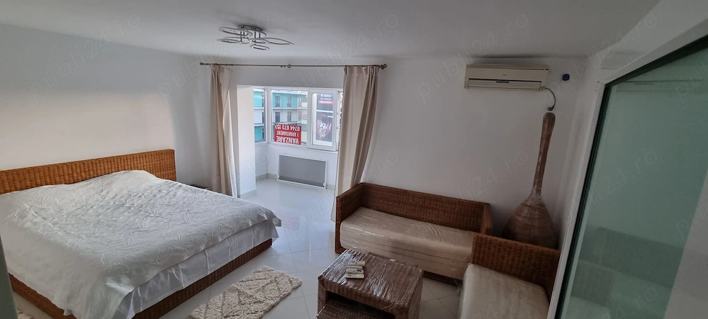 Vand apartament 3 camere decomandat Costinesti Constanta