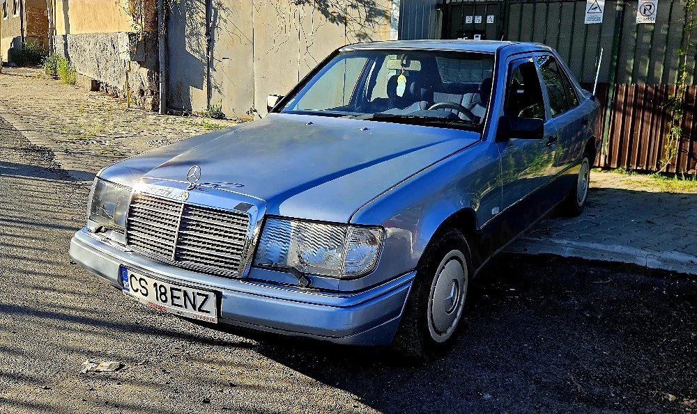 Mercedes Benz W124 