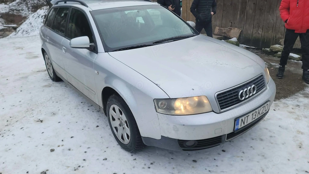 Vand sau schimb audi a4 cu autoutilitara