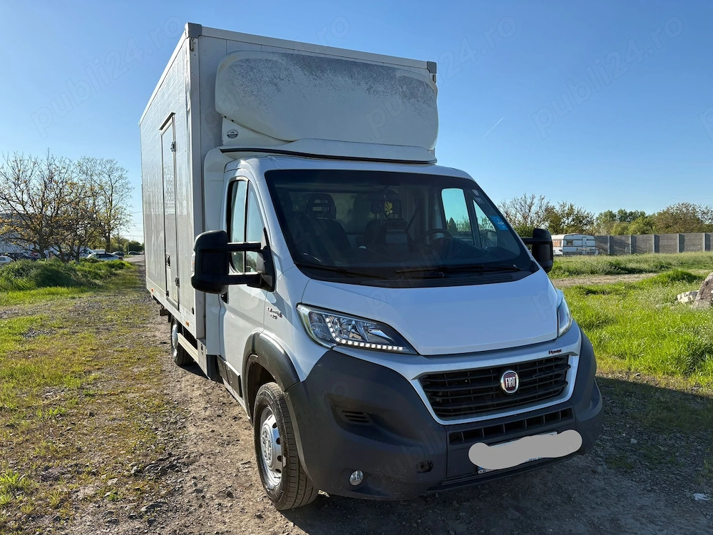 Microbuz Fiat Ducato