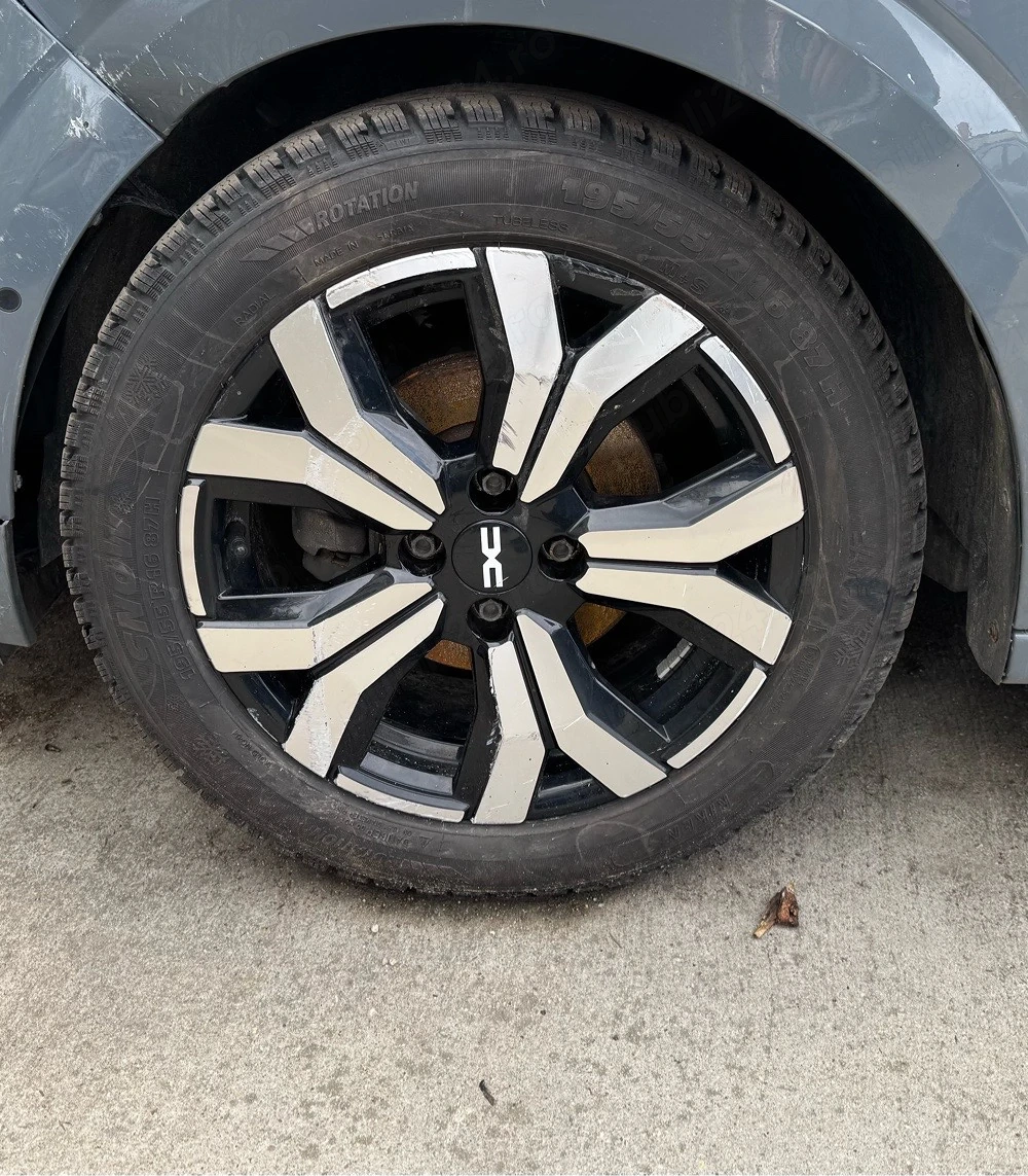 Janta Aliaj Logan Sandero