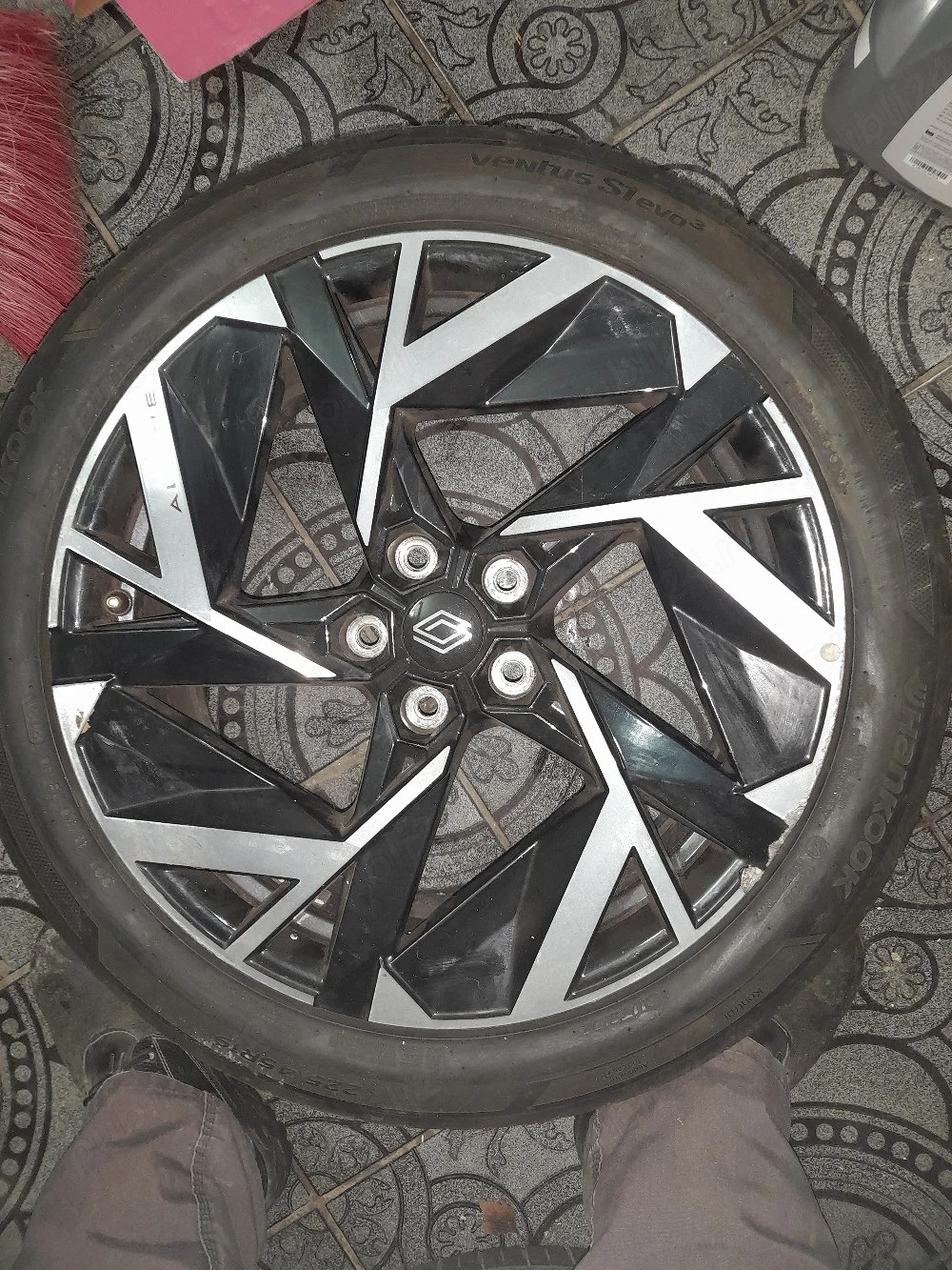 janta renault alpin pe 19