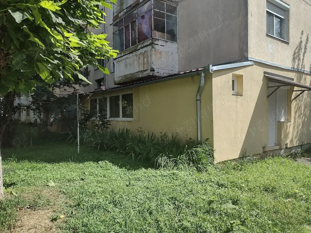 Apartament 2 camere parter