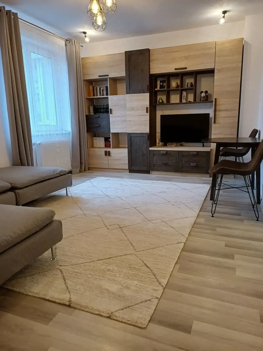 2 camere Bd. Basarabia | lângă Arena Națională | Parcare inclusă | Renovat | Proprietar