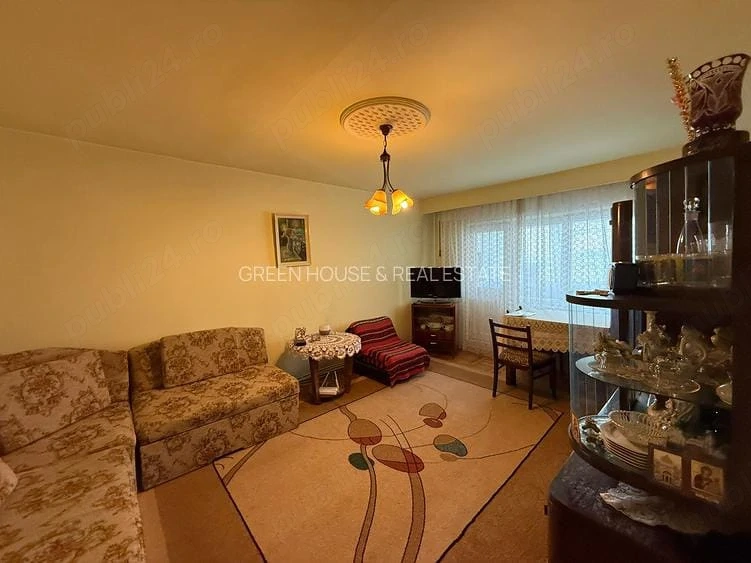 Apartament 3 camere, 66 mp + beci   Deva