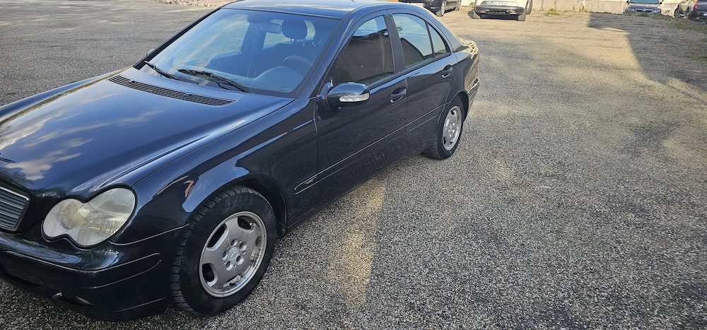 Vind mercedes C class 