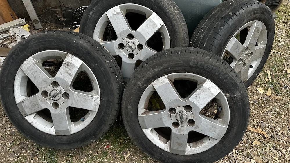 Vând jante Opel Astra