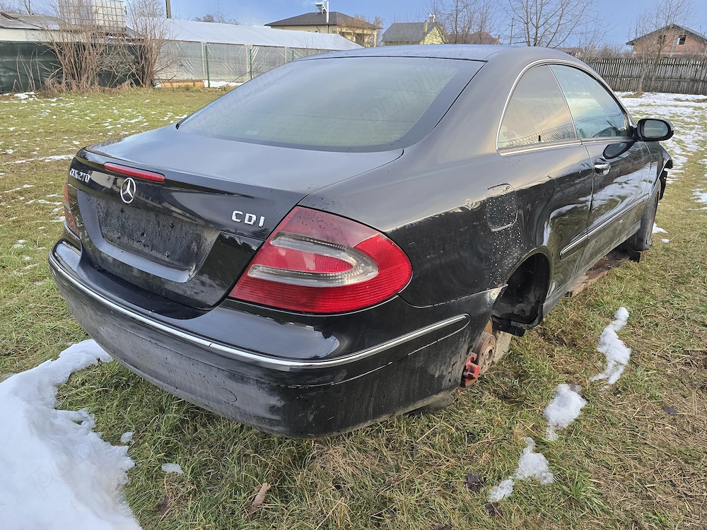 Dezmembrez CLK 270 CDI, W209 