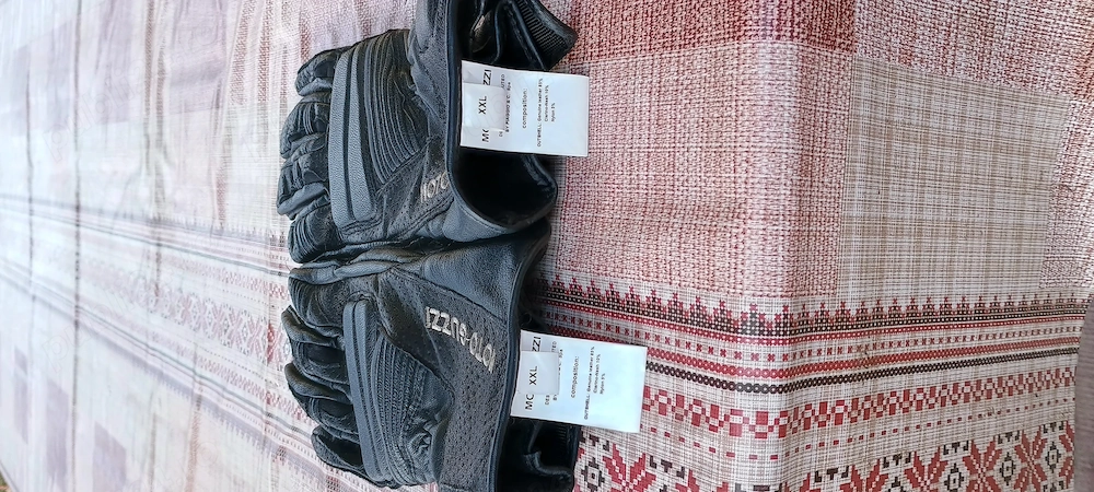 Mănuși originale motoguzzi 
