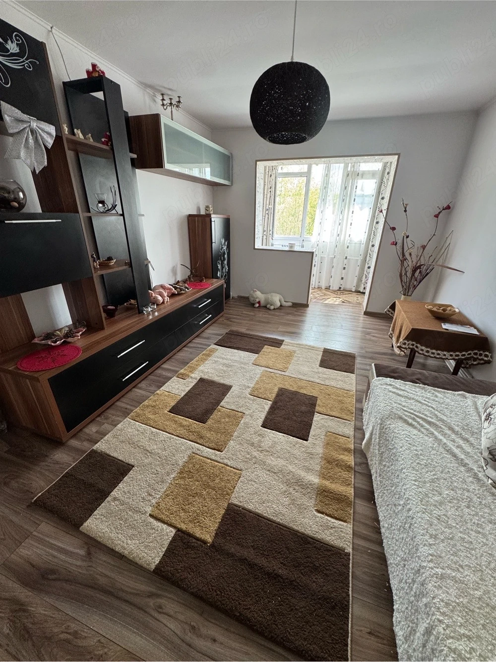 Apartament 3 camere | 56mp| 2 balcoane | Zona Orizont | Mobilat