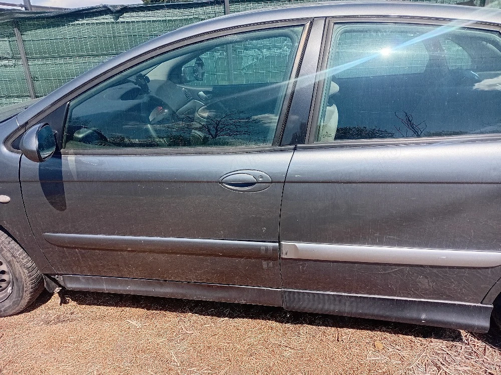 vand dezmembrez citroen c5 diesel