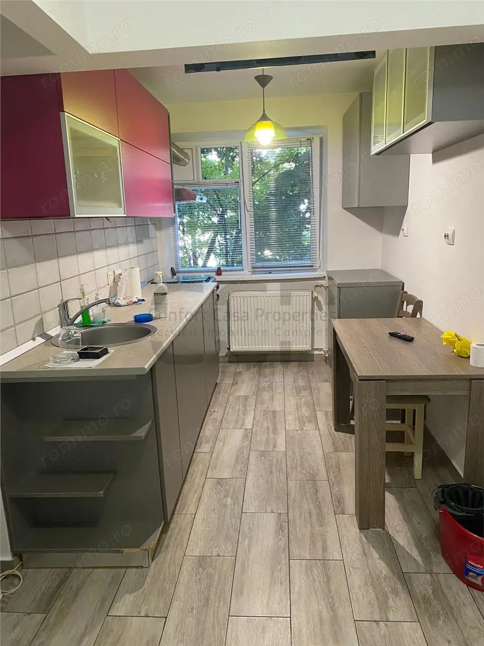 Dr. Taberei-Romancierilor-Apartament 2 camere-Metrou-mobilat, utilat