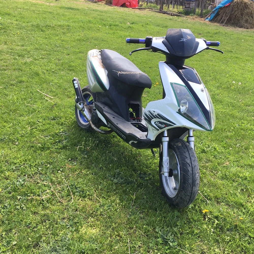 Vand sau schimb scuter  Explorer 50 GT,stop spped 75 km,h
