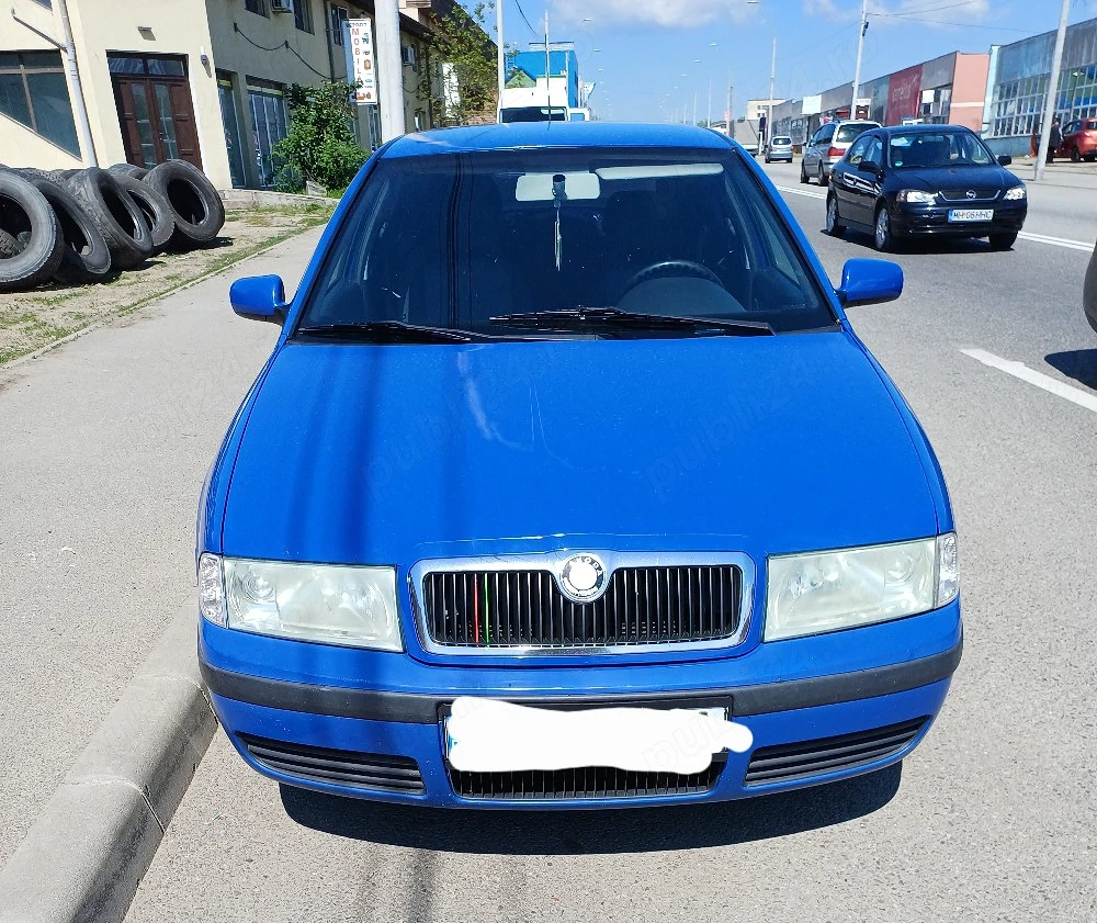 Skoda Octavia 1,6 Benzină 2200 Negociabil