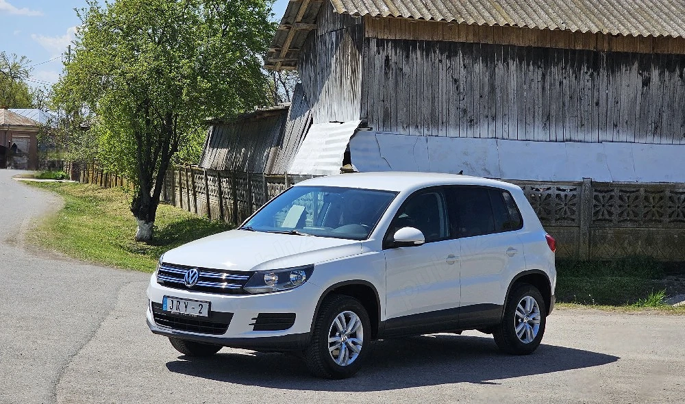 VW Tiguan 1.4TSI 4Motion Navigatie DubluClima SenzoriParcare Bluethoot CamerăMarșarier Euro5 