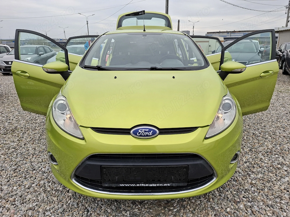 FORD FIESTA 2009 1.3 benz clima incalzire scaune jante 180000 km superba 