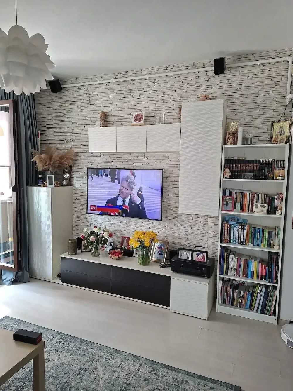 Proprietar, vand apartament 3 camere, 2 balcoane 