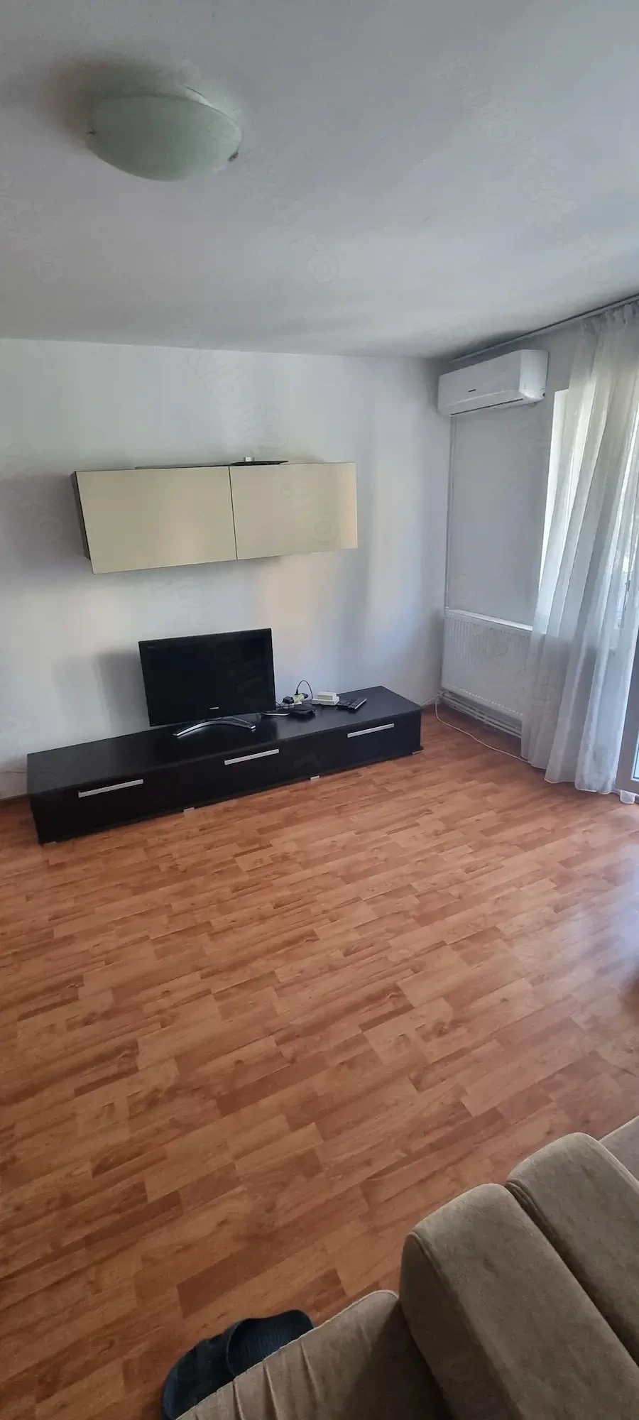 Vand apartament 2camere etaj1 Lapus zona Mall Electroputere 