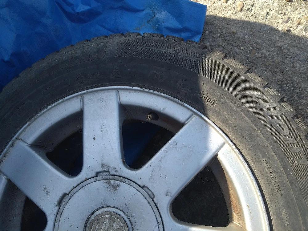 Set 4 jante aliaj Volkswagen Passat R15 5 gauri