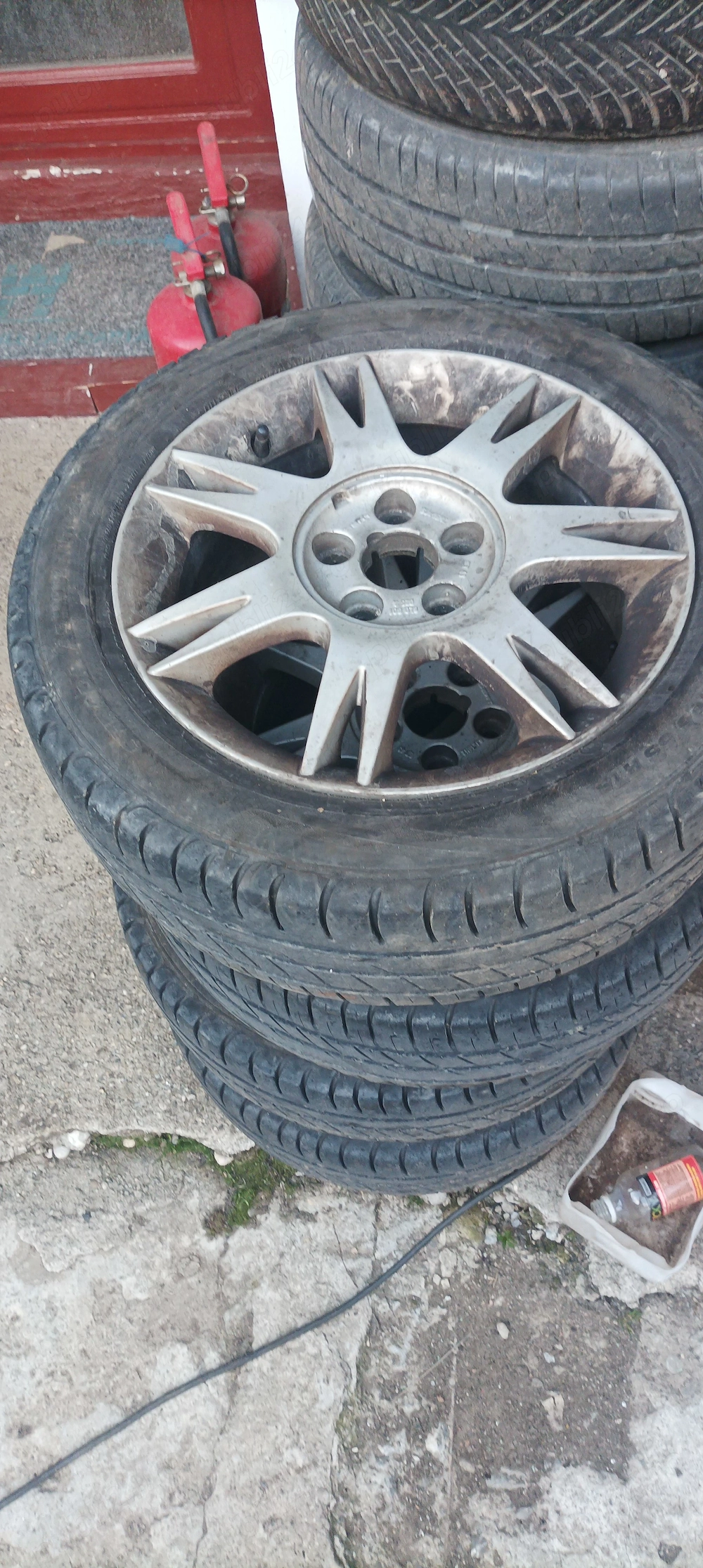 Am 4 cauciucuri vară R 15/195/55 cu genți aluminiu Seat Ibiza  