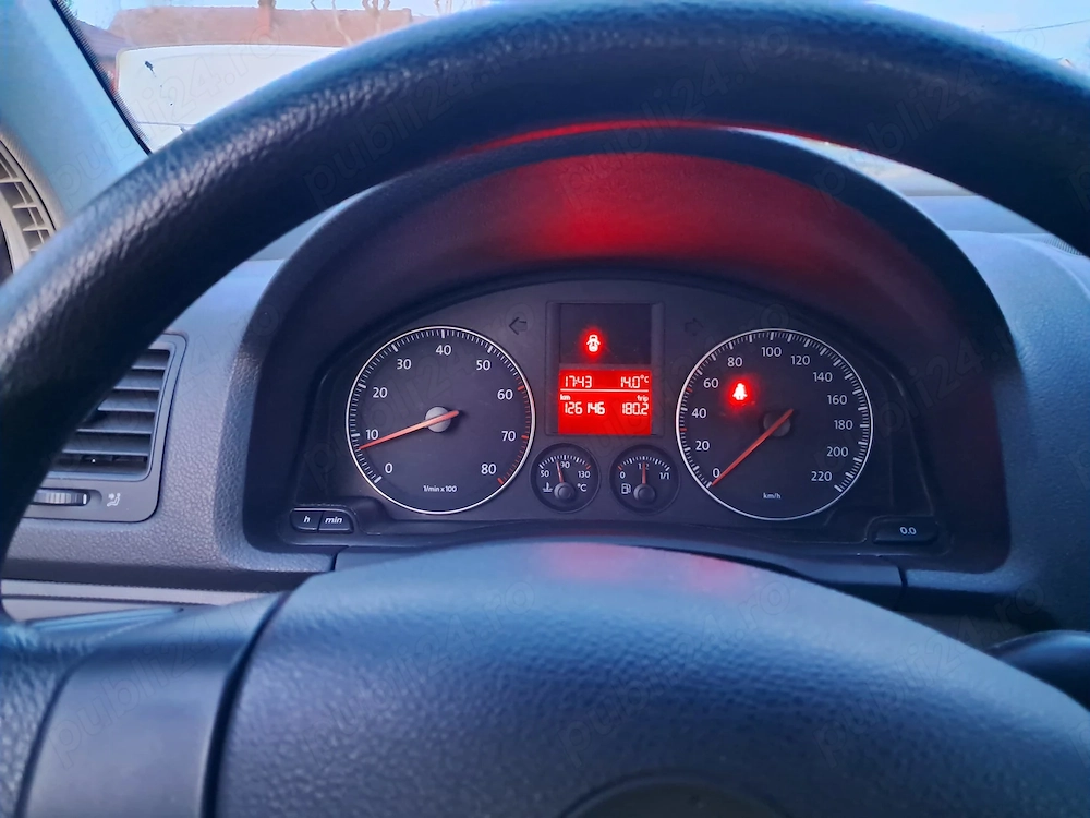 Volkswagen Golf 5 1.4 Benzina