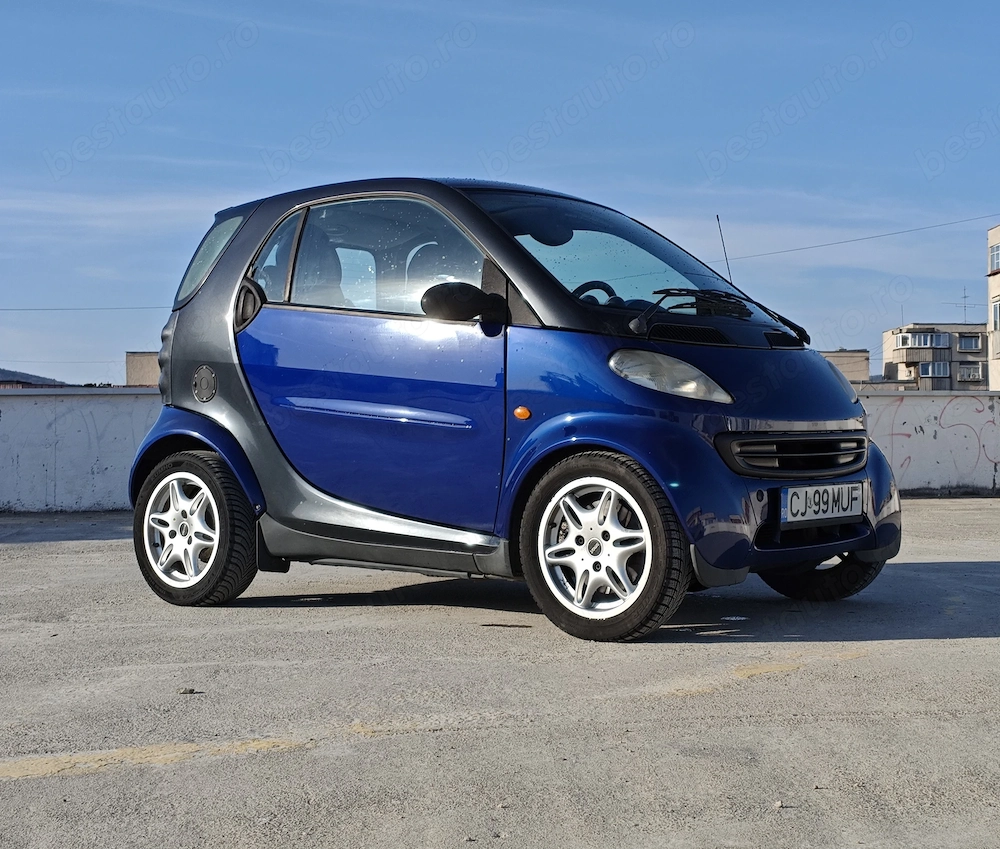 Smart Fortwo   motor diesel 0.8 CDI, economică și perfectă pentru oraș