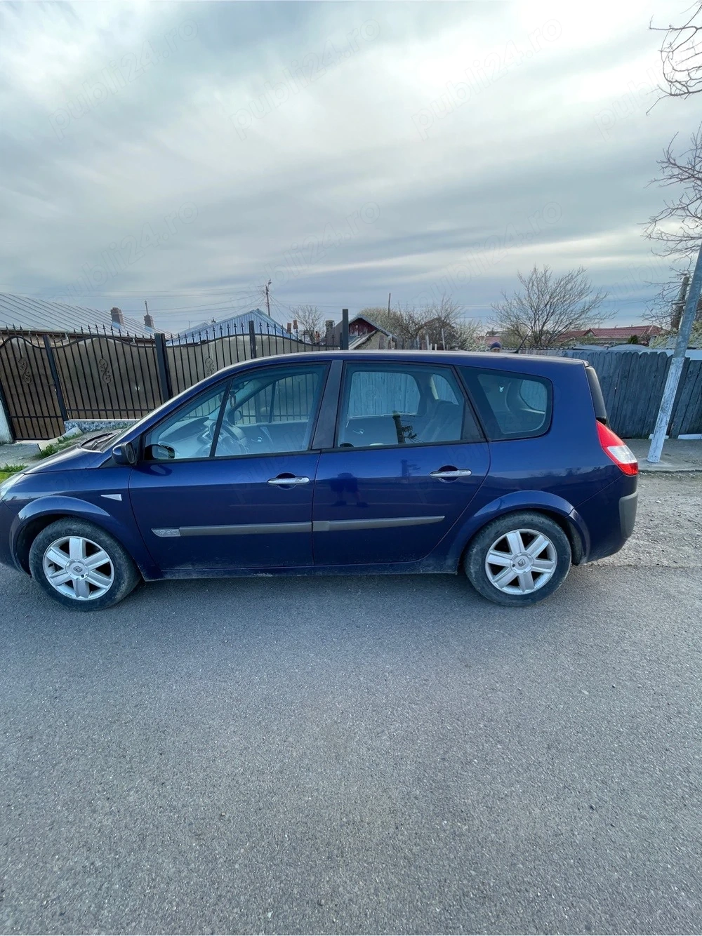 Renault Scenic 1.9 diesel 131 cp