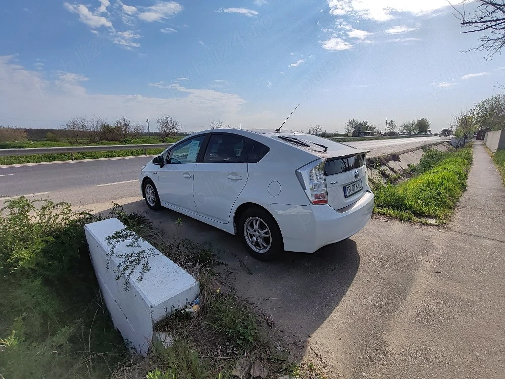 Toyota prius 3 hibrid 