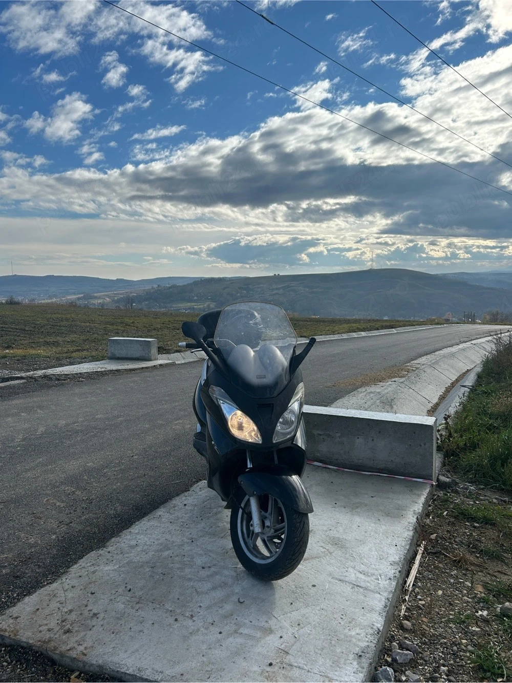 vand scuter aprilia atlantic de 250 cc