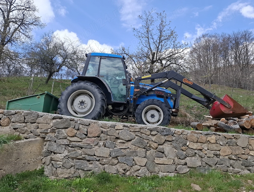 Tractor Landini Globus DT 70 cu cupa si cutie metalica