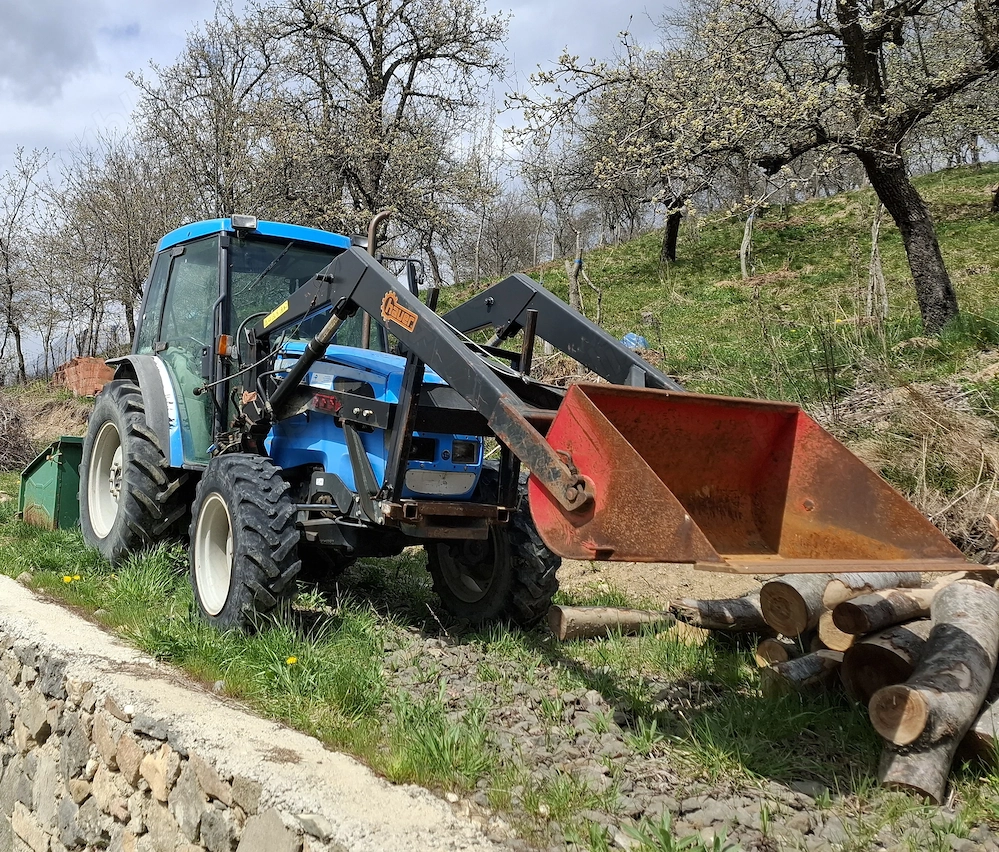 Tractor Landini Globus DT 70 cu cupa si cutie metalica