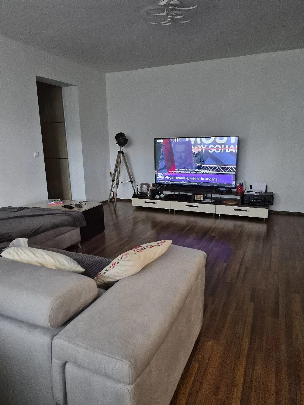 apartament 4 camere