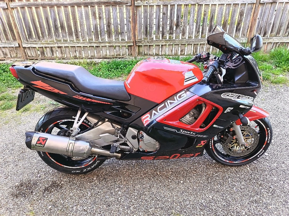 CADRU / acte / honda cbr 600 F