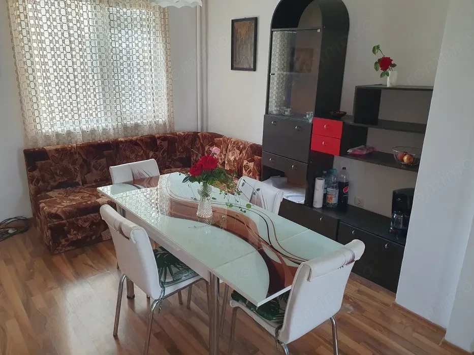 Apartament 2 camere    Zona Spitalul Județean 