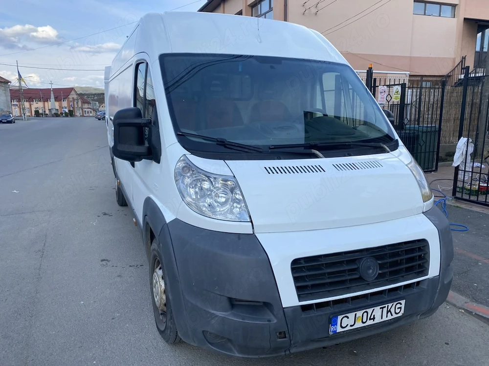 Fiat Ducato Maxi 2007, 2.3 Diesel, 120 CP, alb   utilitară spațioasă și fiabilă