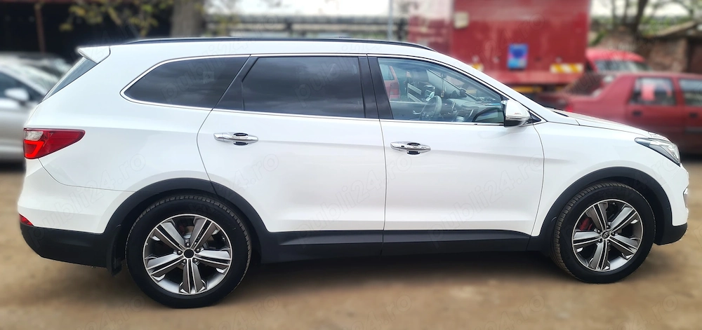 Hyundai Grand Santa Fe 2,2 CRDI 6 locuri