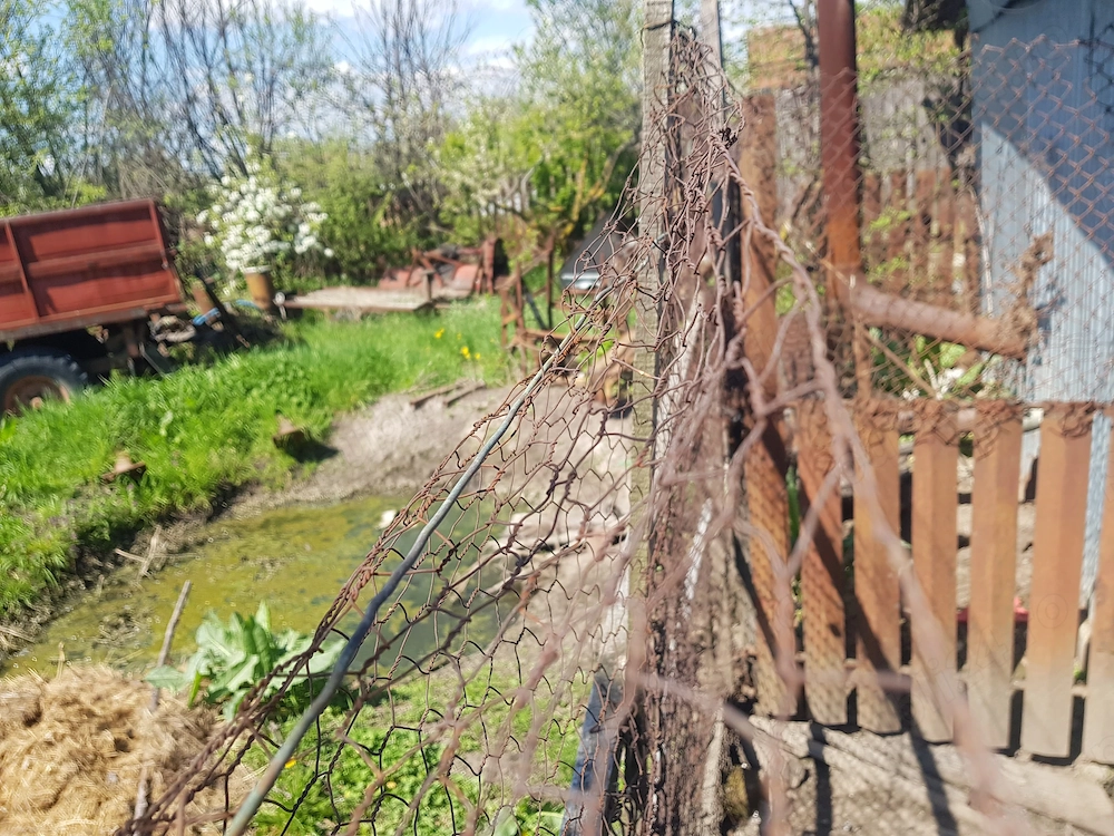 Vând ,,Tractor Universal 445 DTC"